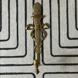 Brass Sconce with Bow and Pineapple Details